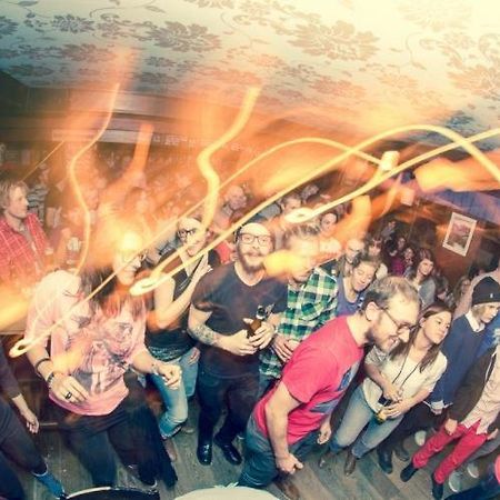 Nangijala Hostel Disentis Exteriér fotografie