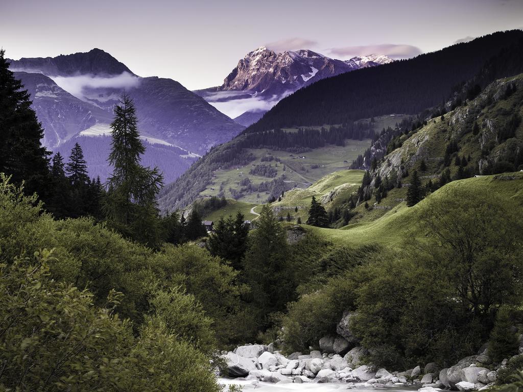 Nangijala Hostel Disentis Exteriér fotografie