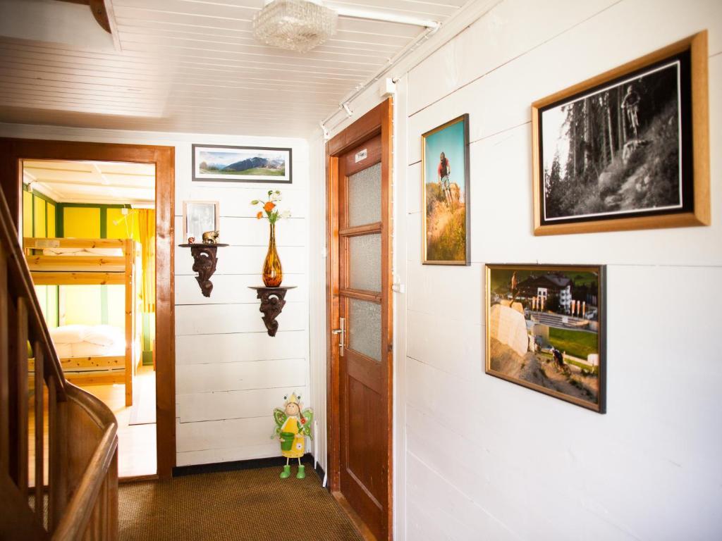 Nangijala Hostel Disentis Exteriér fotografie